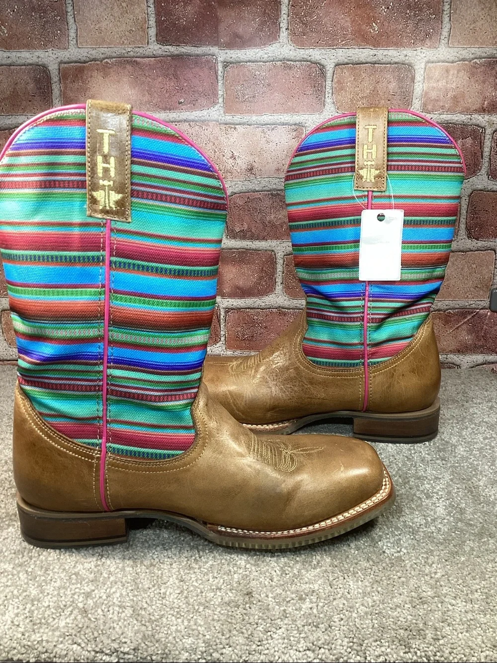 Tin Haul Serape Llama youth western cowboy boots size 7